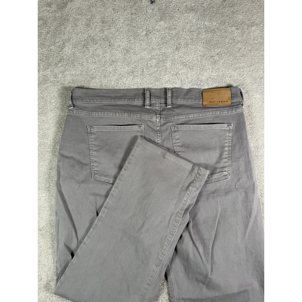 Mott & Bow Mercer Jeans Mens 36x30 Slim Fit Stretch Light Gray  5 Pocket Stretch